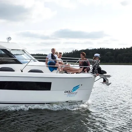 Jacht Motorowy Balt Tytan 918 - 3 Kabinowy Hotel en barco *